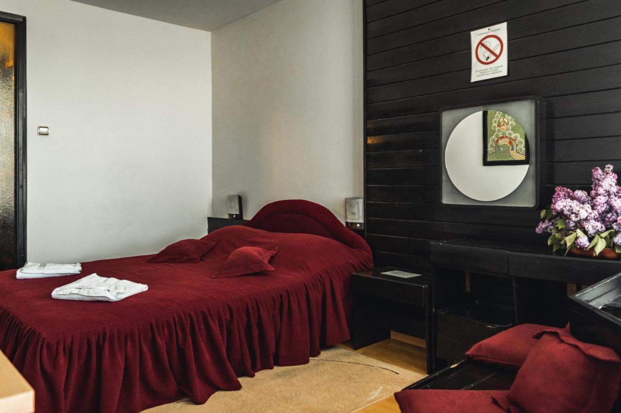 Hotel Lepenski Vir Donji Milanovac Eksteriør billede